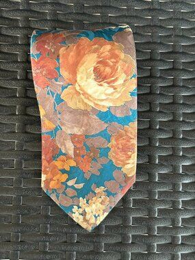 Harbour Classics Vintage Oversized Floral Botanical Necktie Artistic Bloom Tie